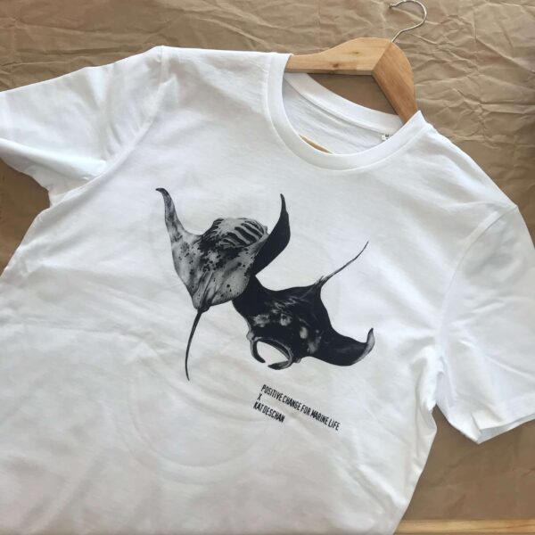 Product The Limited Edition Manta Ray Tee Unisex02